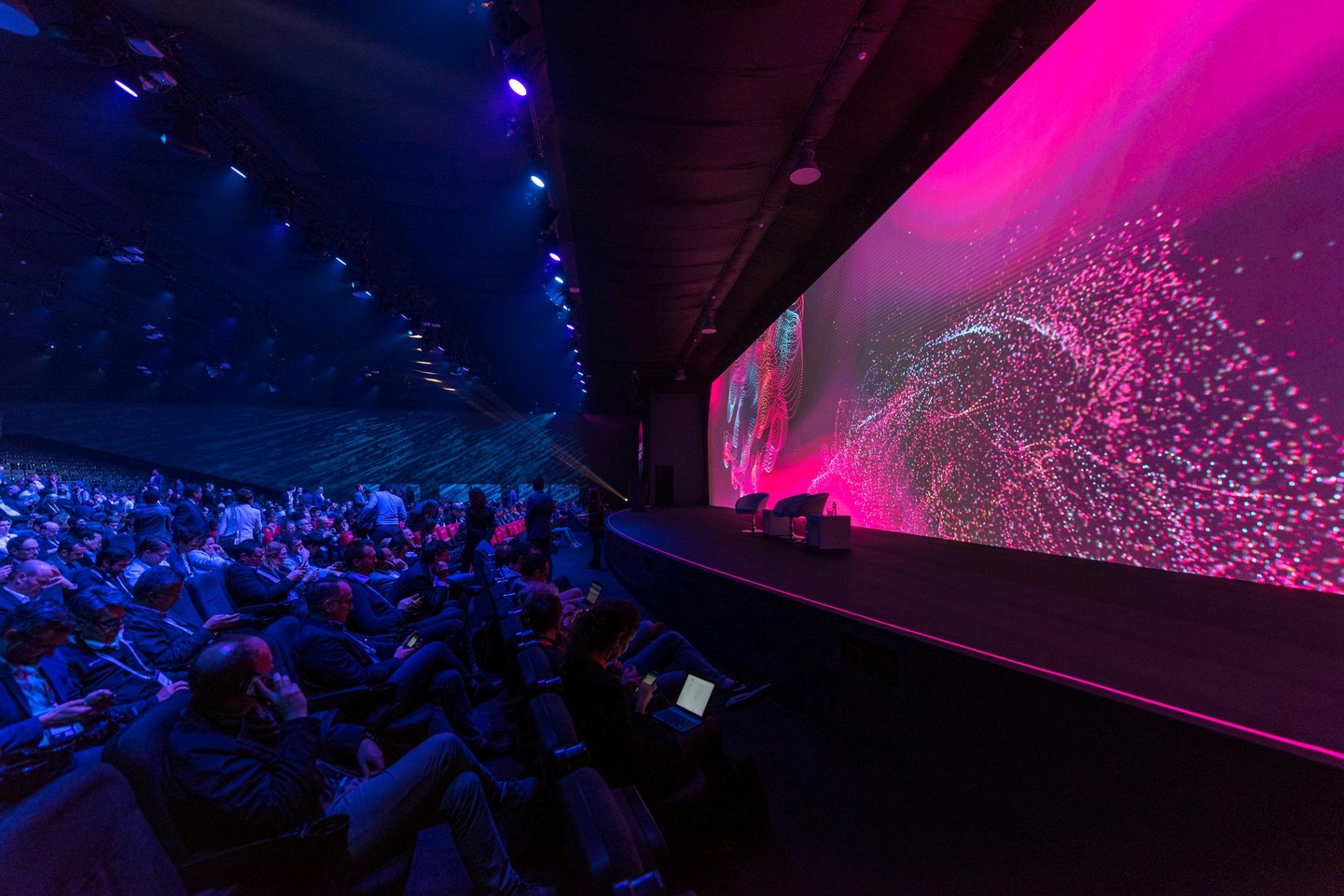 Christie Spyder X80 and Christie Terra manage the largest screen of the Mobile World Congress