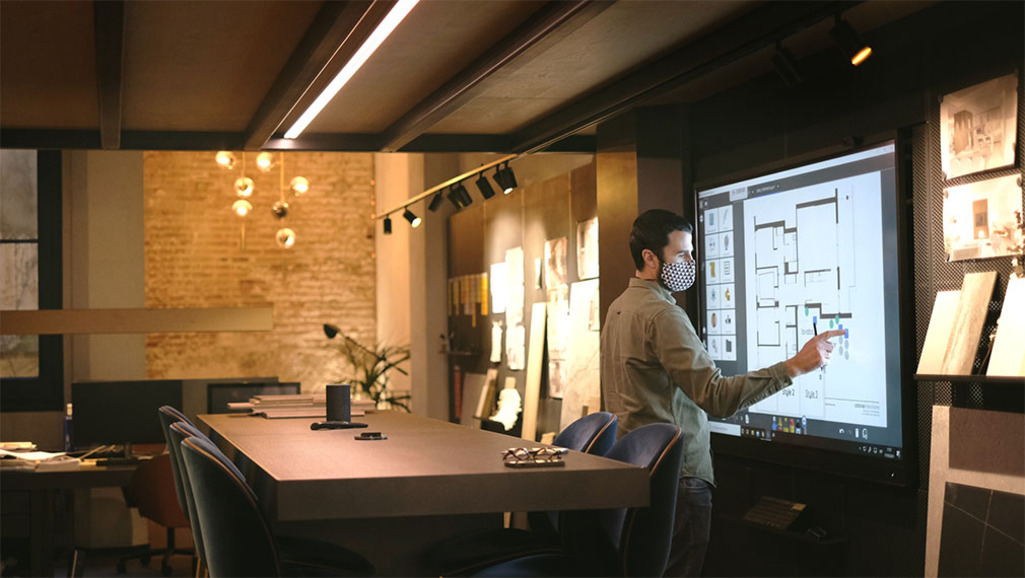 Coblonal shapes its interior design projects with the Clevertouch interactive monitor and its LYNX Blackboard software